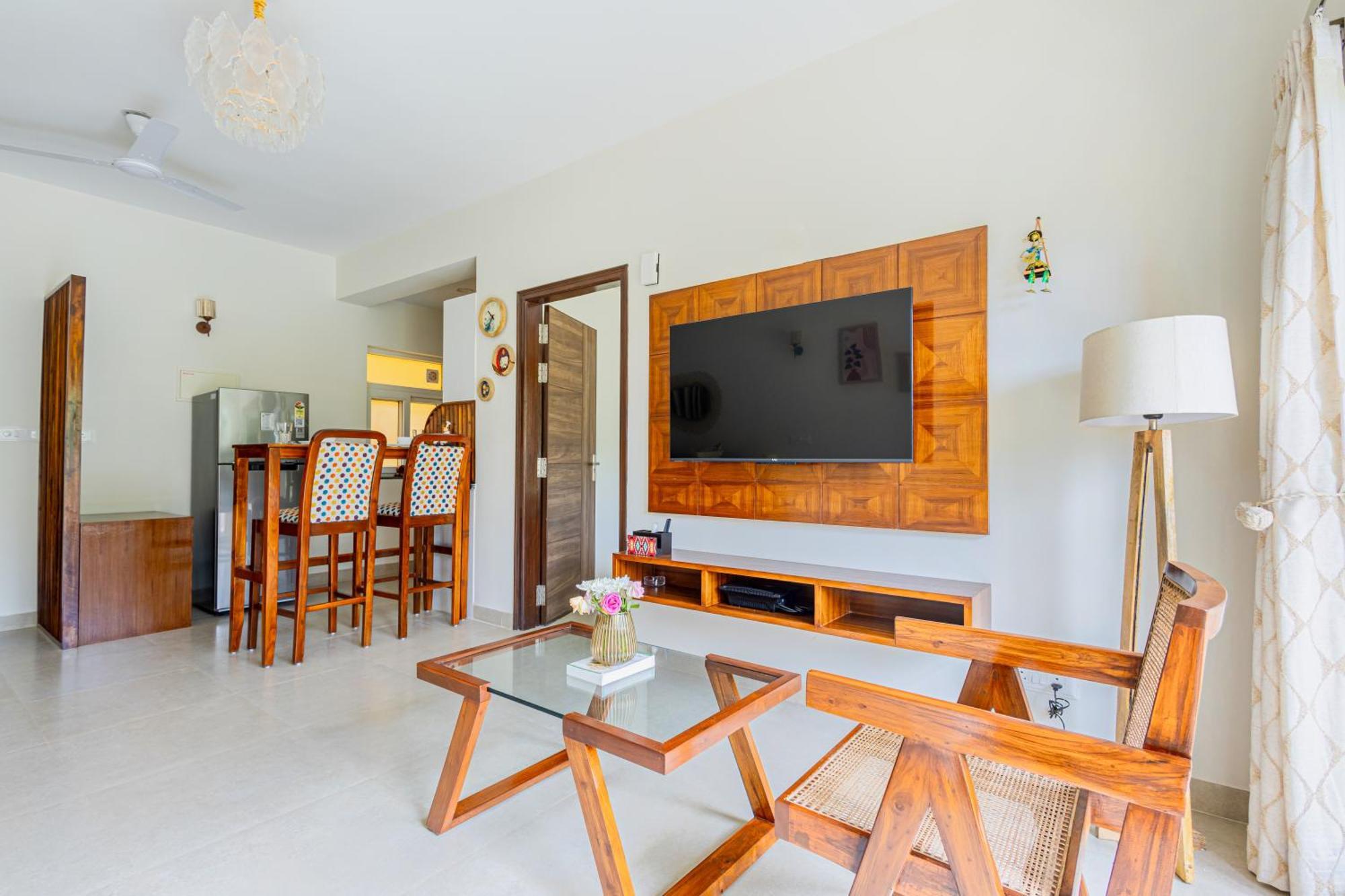 Alaya Stays 1 Bhk With Balcony & Pool - Veera Marina Candolim Zewnętrze zdjęcie