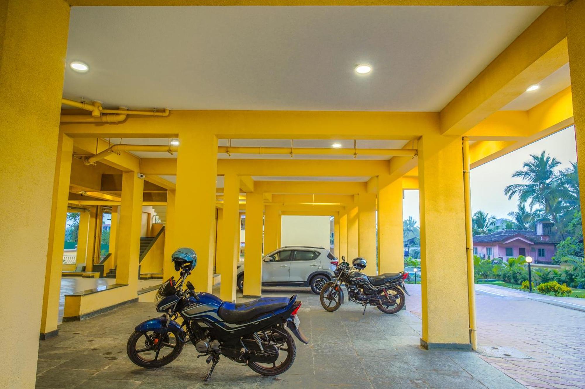Alaya Stays 1 Bhk With Balcony & Pool - Veera Marina Candolim Zewnętrze zdjęcie