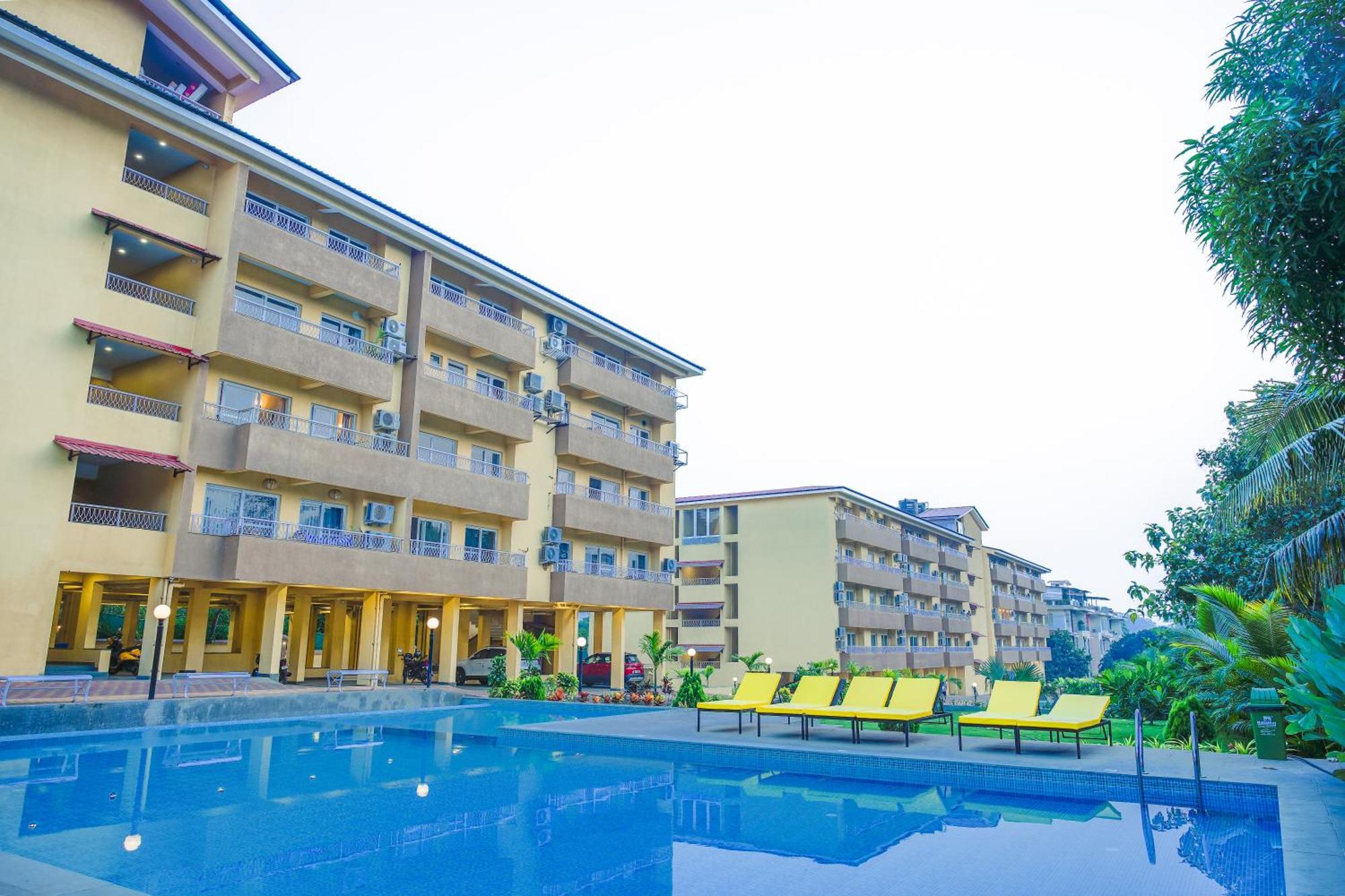 Alaya Stays 1 Bhk With Balcony & Pool - Veera Marina Candolim Zewnętrze zdjęcie