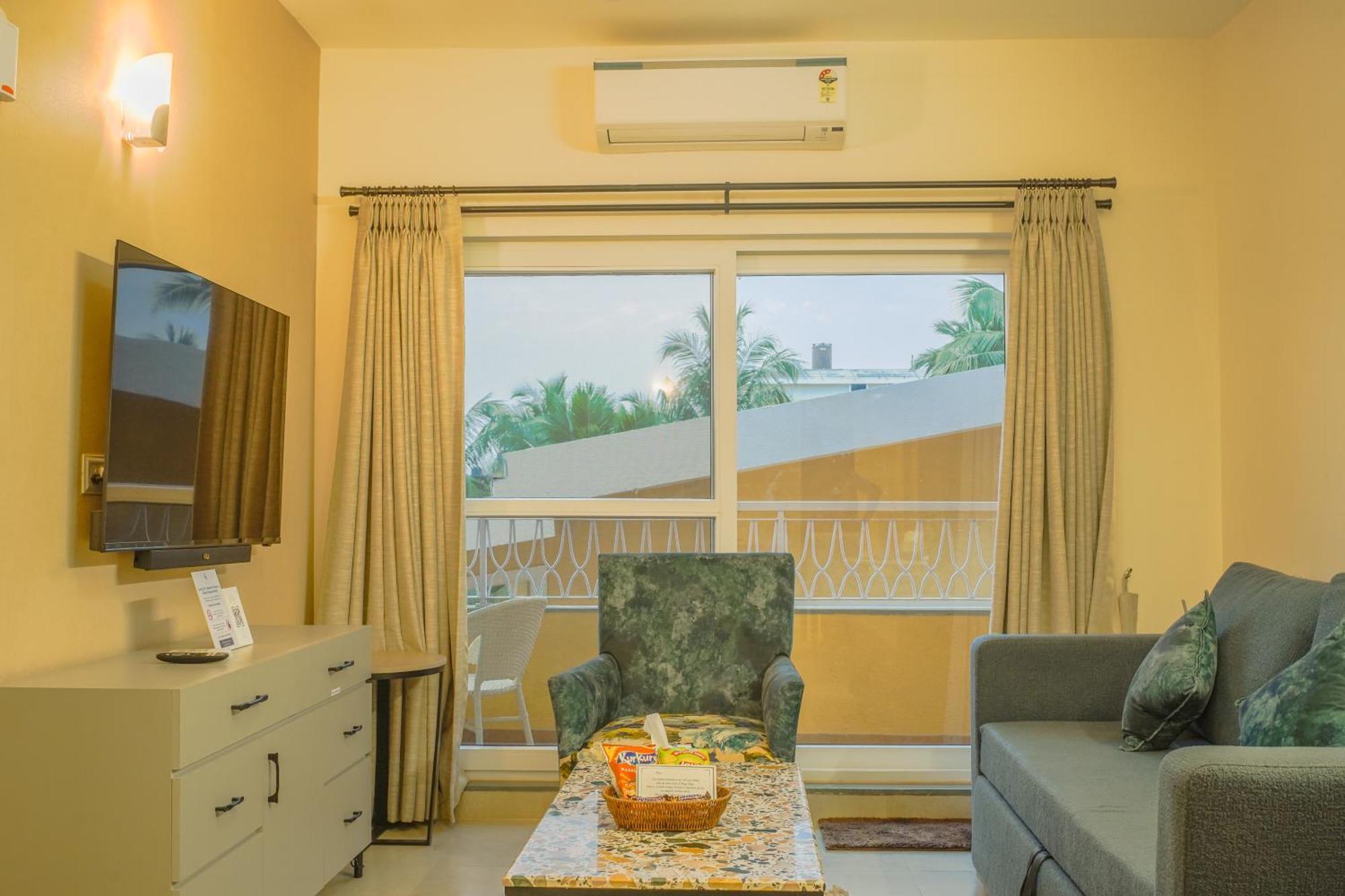 Alaya Stays 1 Bhk With Balcony & Pool - Veera Marina Candolim Zewnętrze zdjęcie