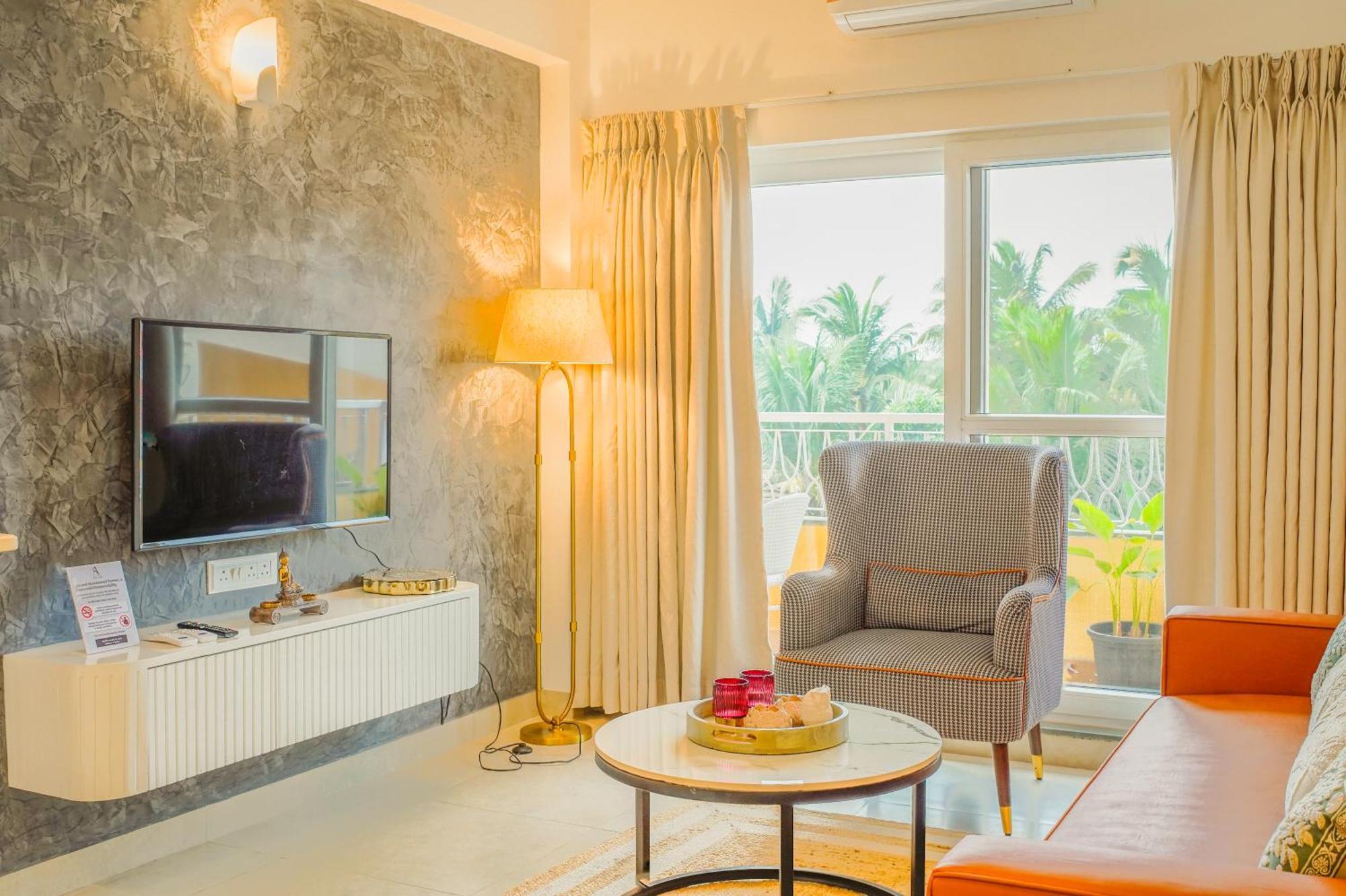 Alaya Stays 1 Bhk With Balcony & Pool - Veera Marina Candolim Zewnętrze zdjęcie